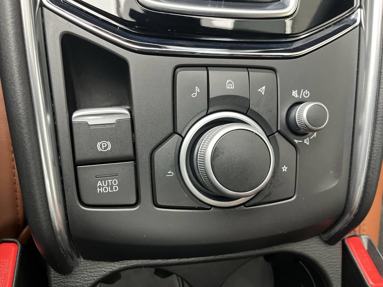 Used 2024 MAZDA CX-5 Carbon Edition AWD/4WD image 17