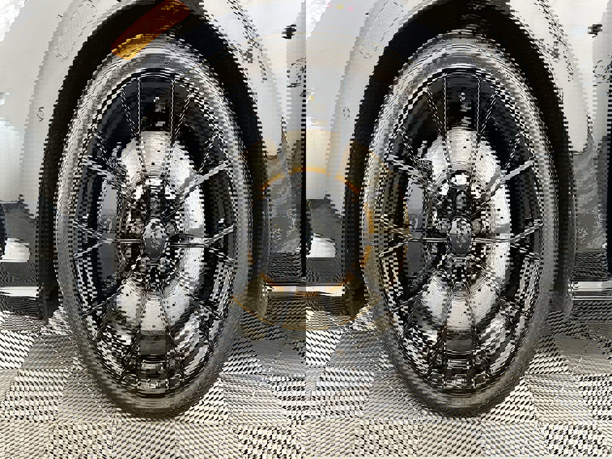 Used 2025 Volkswagen Golf R Black Edition w/ Euro Stye Package image 35