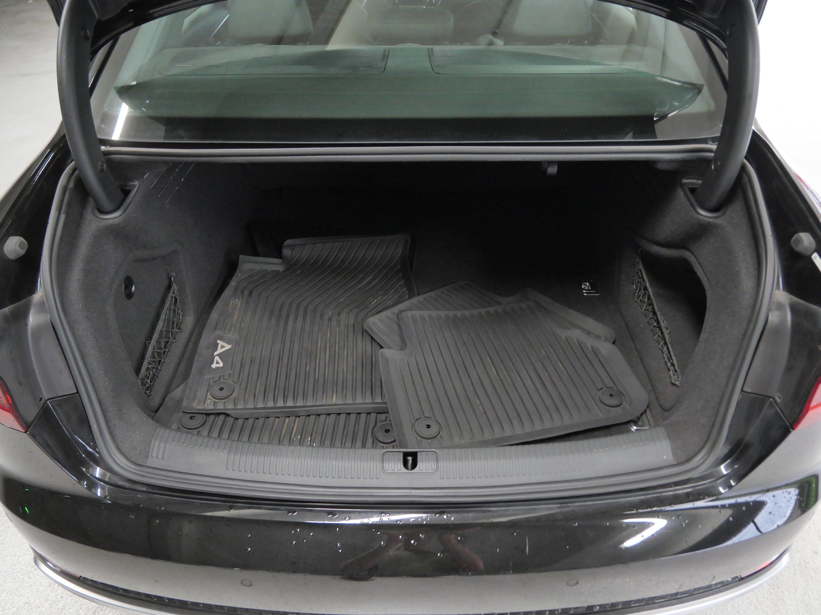 Used 2019 Audi A4 2.0T Premium Plus AWD/4WD image 18