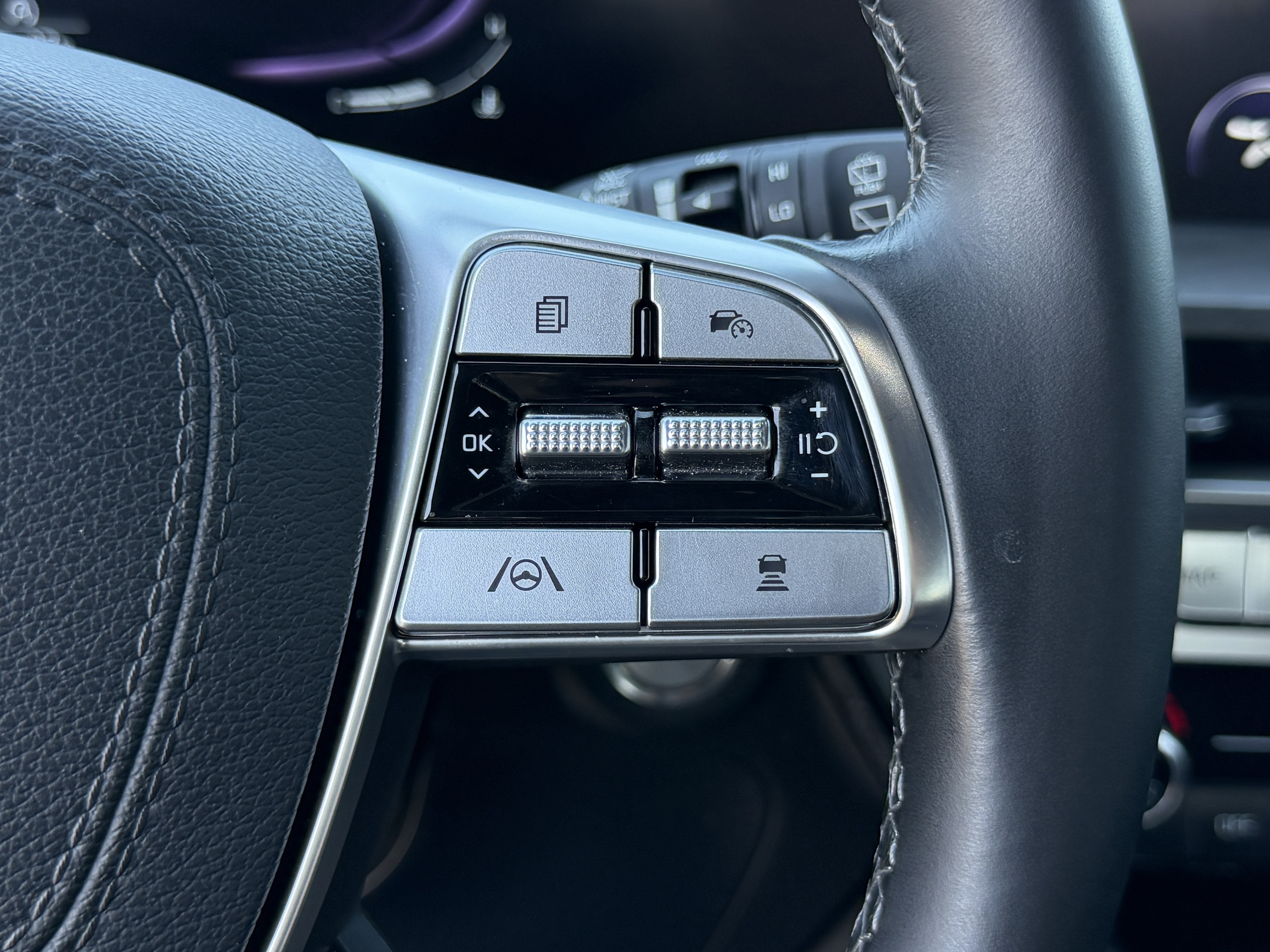 Certified 2023 Kia Telluride EX X-Line AWD/4WD image 21