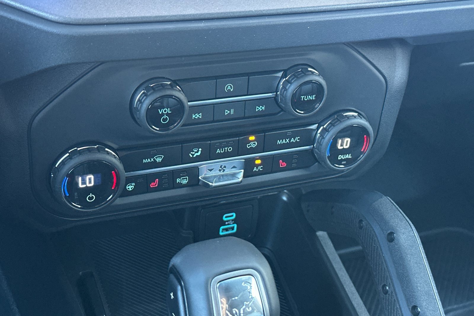 New 2025 Ford Bronco Badlands w/ Sasquatch Package image 20