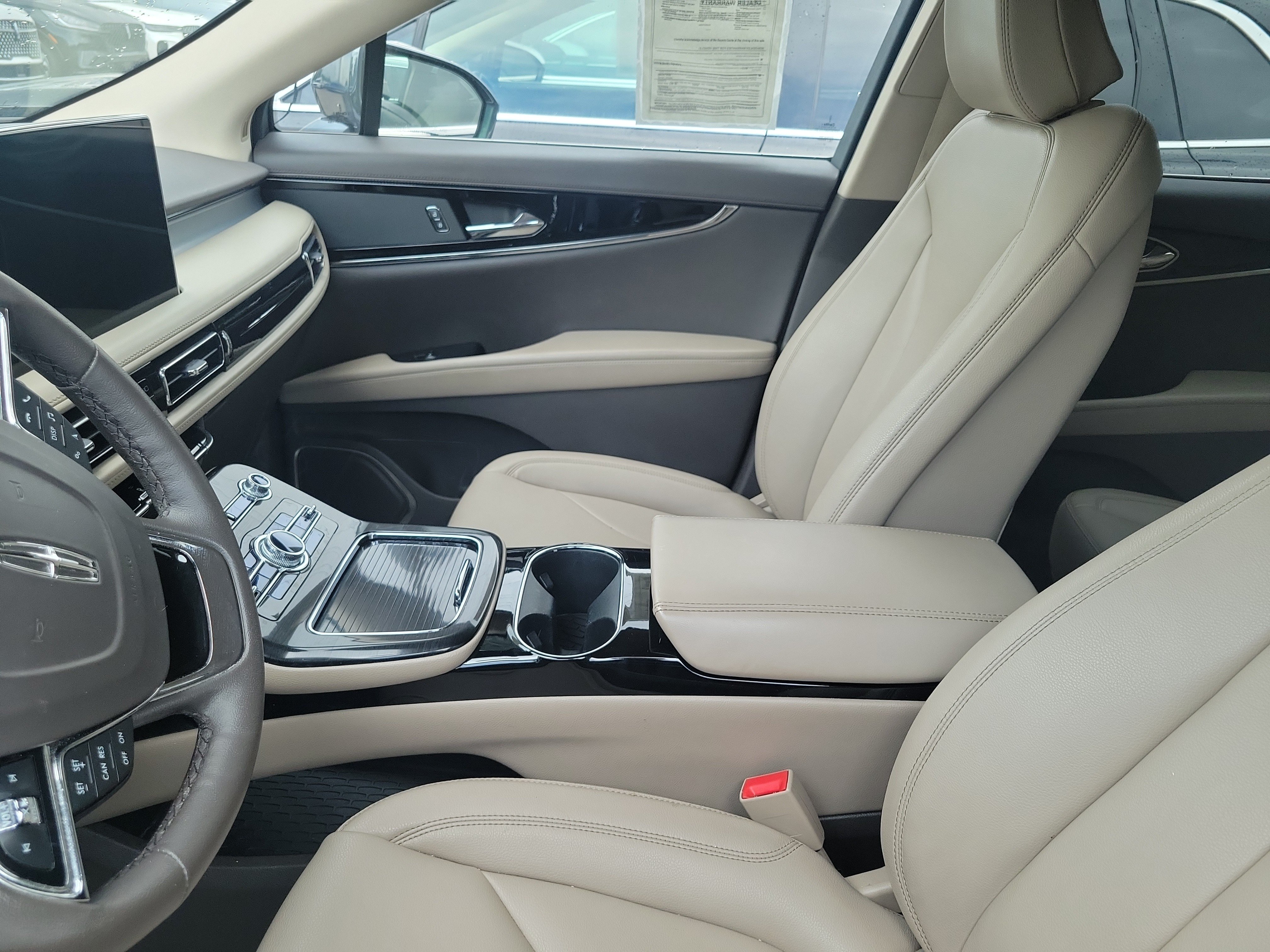 Certified 2023 Lincoln Nautilus AWD image 12