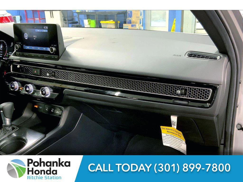 Used 2025 Honda Civic Sport image 17