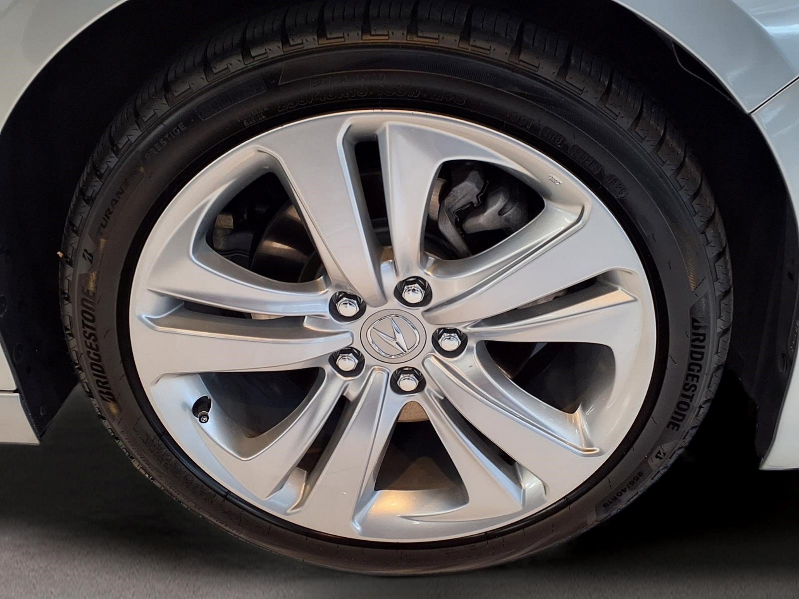 Used 2022 Acura TLX w/ Technology Package FWD image 8