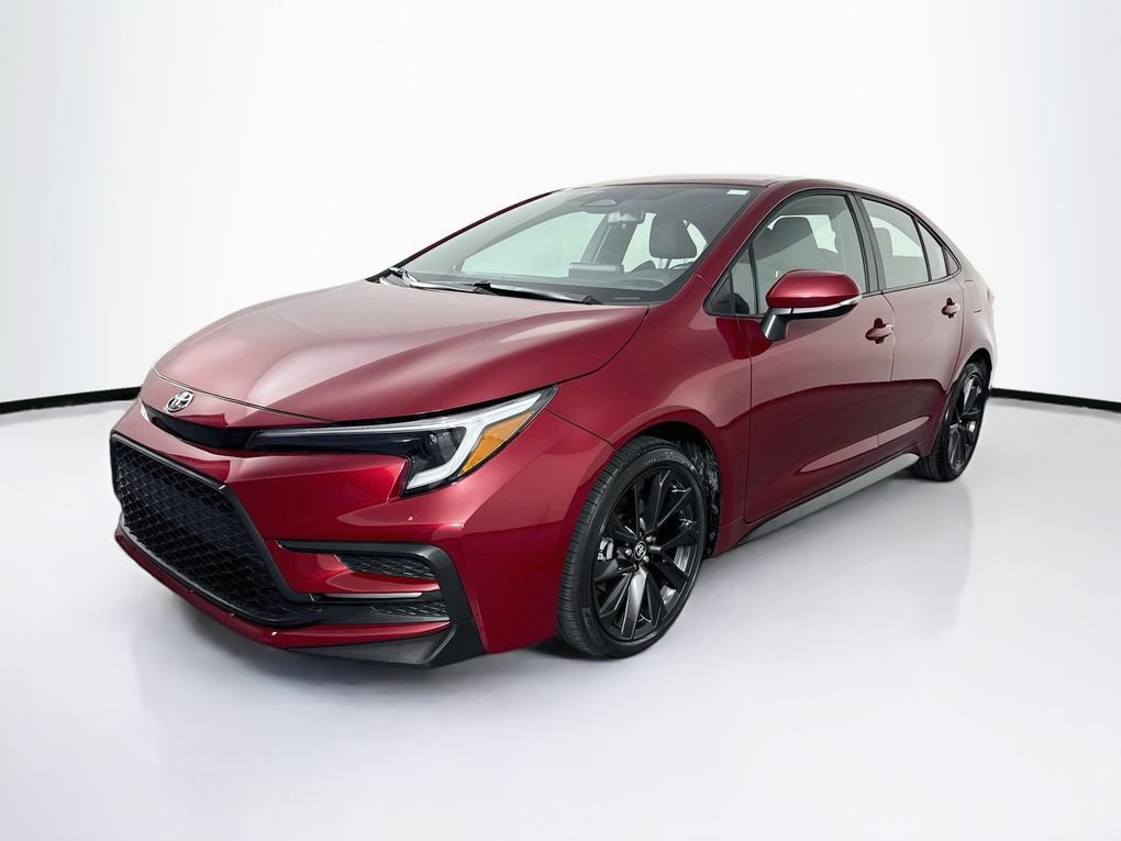 Used 2025 Toyota Corolla SE FWD image 3