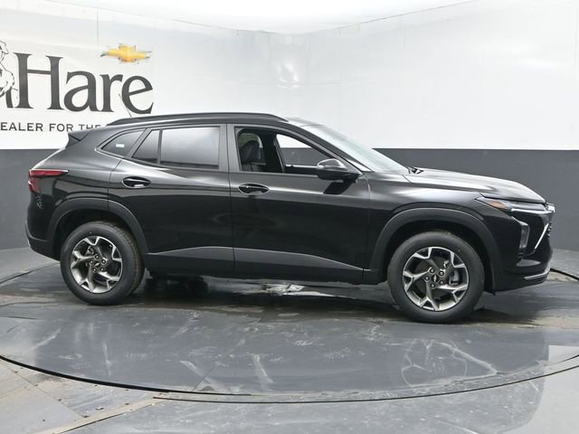 New 2026 Chevrolet Trax LT image 1