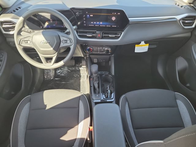 New 2026 Chevrolet TrailBlazer LT w/ Midnight Edition FWD image 12