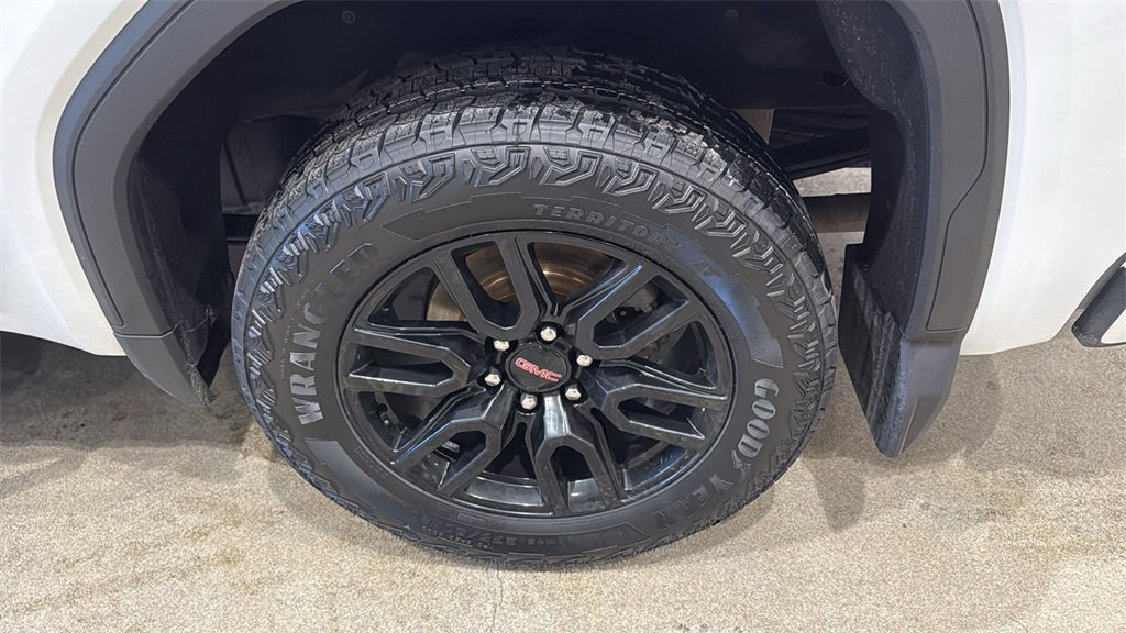 Used 2022 GMC Sierra 1500 Elevation image 10