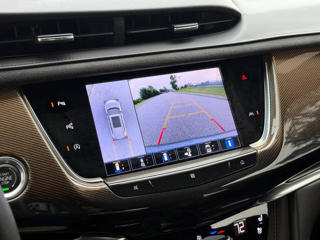 Used 2021 Cadillac XT6 Premium Luxury w/ Platinum Package AWD/4WD image 36