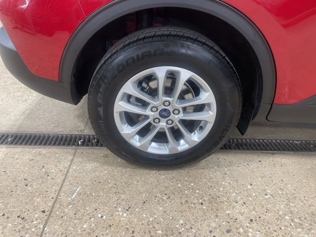 Used 2022 Ford Escape SE w/ Convenience Package image 36