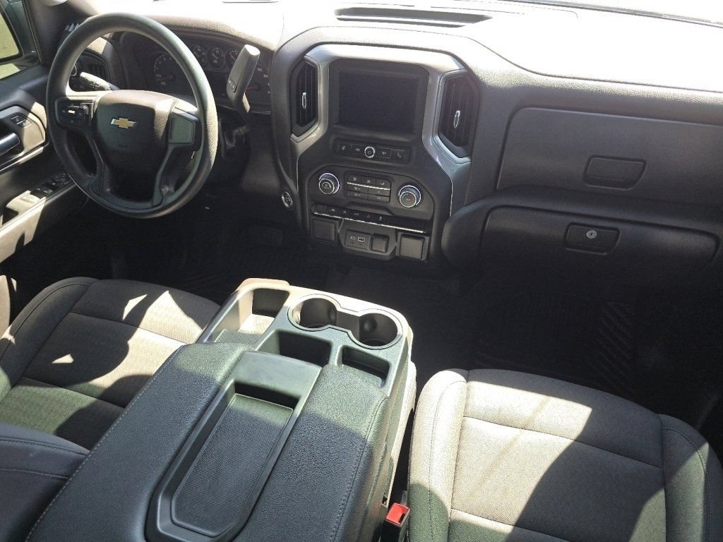 Used 2023 Chevrolet Silverado 1500 Custom AWD/4WD image 21