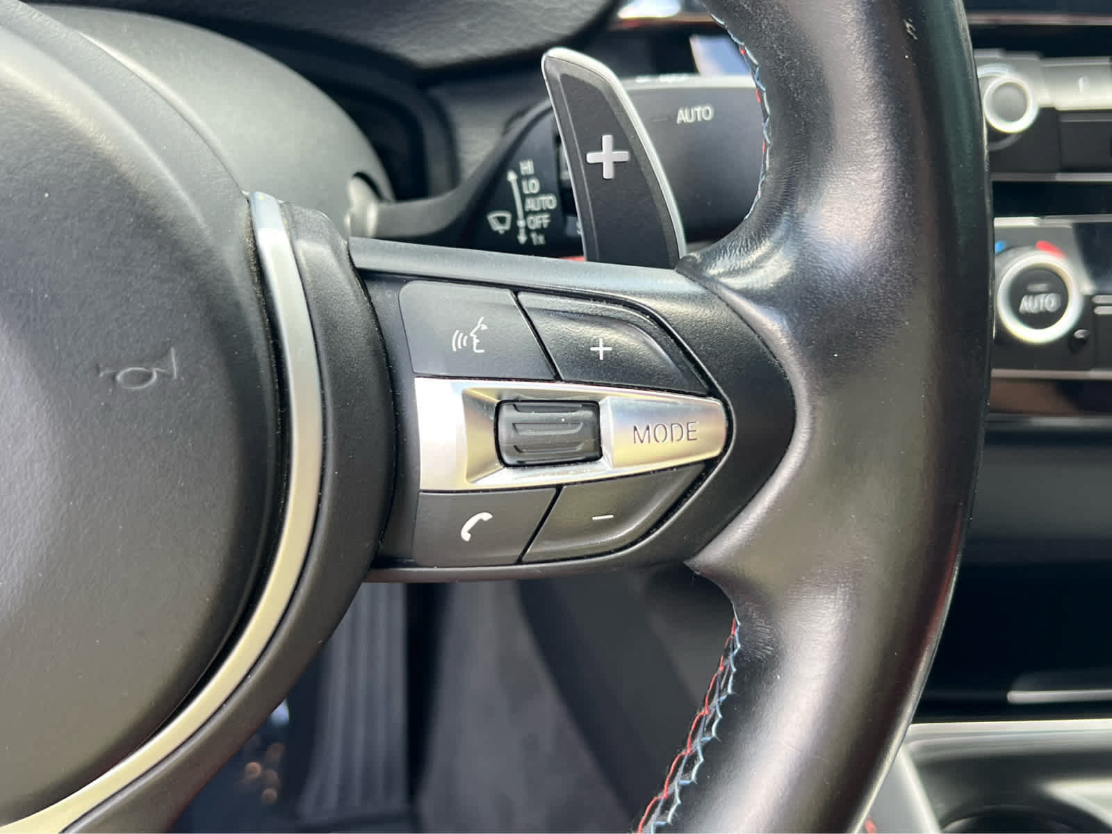 Used 2019 BMW M4 Coupe w/ Competition Package RWD image 31