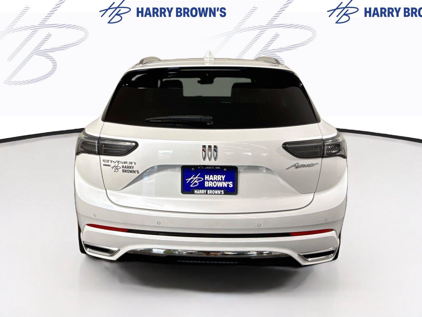 Used 2024 Buick Envision Avenir AWD/4WD image 32