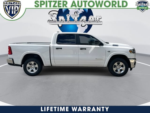 Used 2026 RAM 1500 4x4 Crew Cab image 10