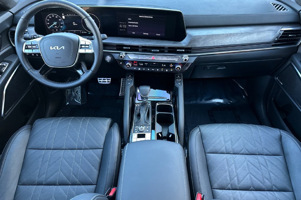 Used 2025 Kia Telluride SX Prestige X-Pro AWD/4WD image 12