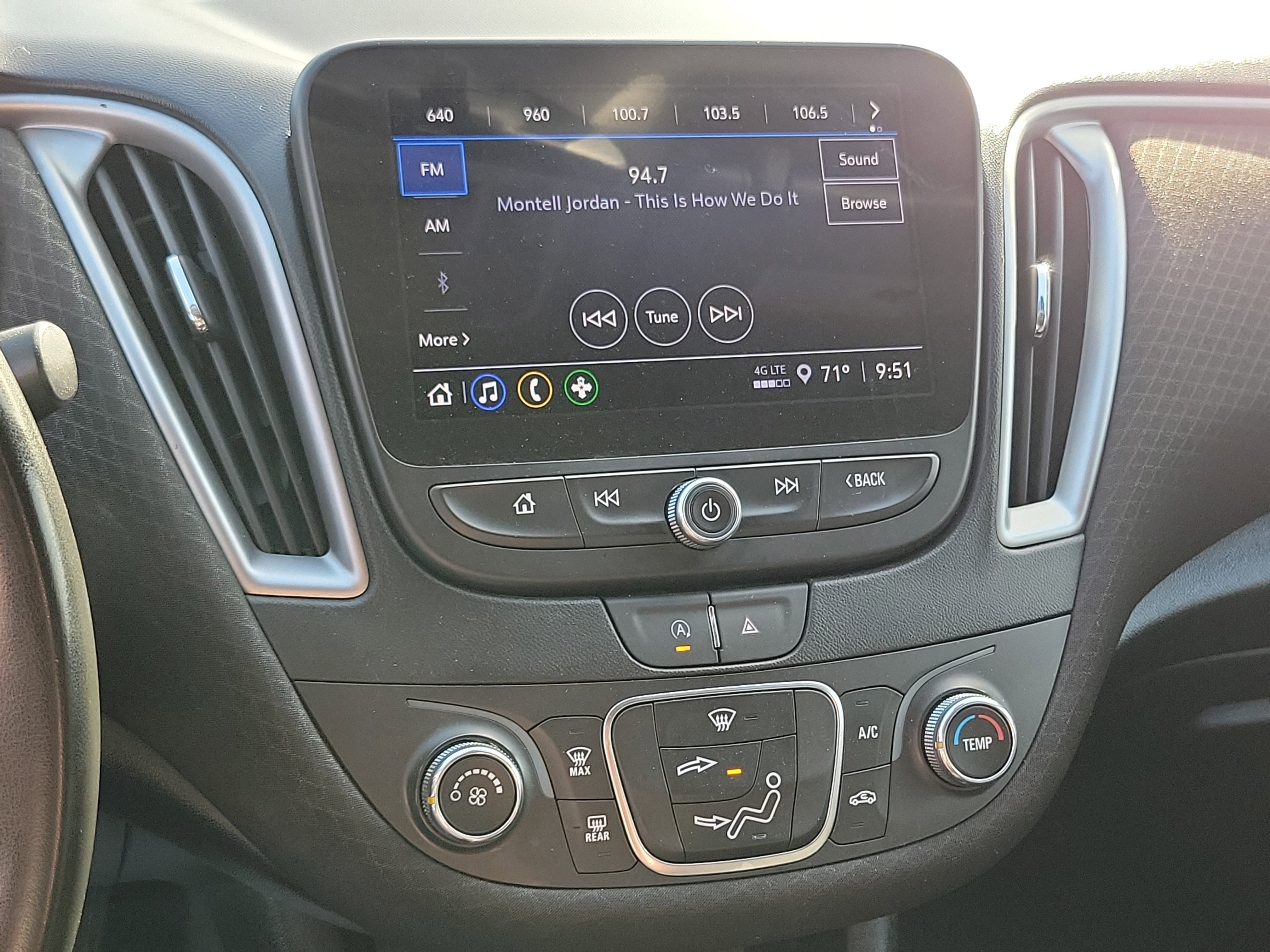 Used 2024 Chevrolet Malibu RS image 11