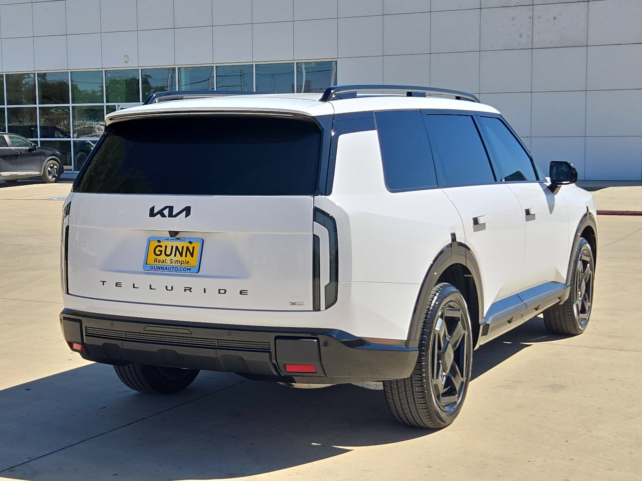 Used 2027 Kia Telluride EX X-Line AWD/4WD image 3