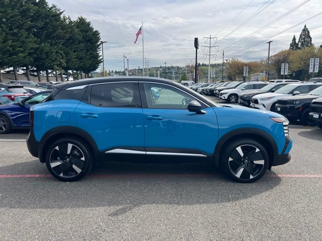 Used 2025 Nissan Kicks SR AWD/4WD image 4