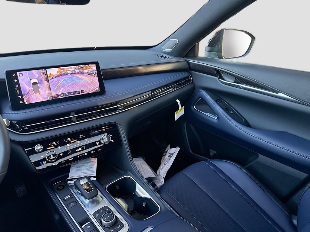 Used 2026 INFINITI QX60 Sport w/ Dark Cargo Package image 26