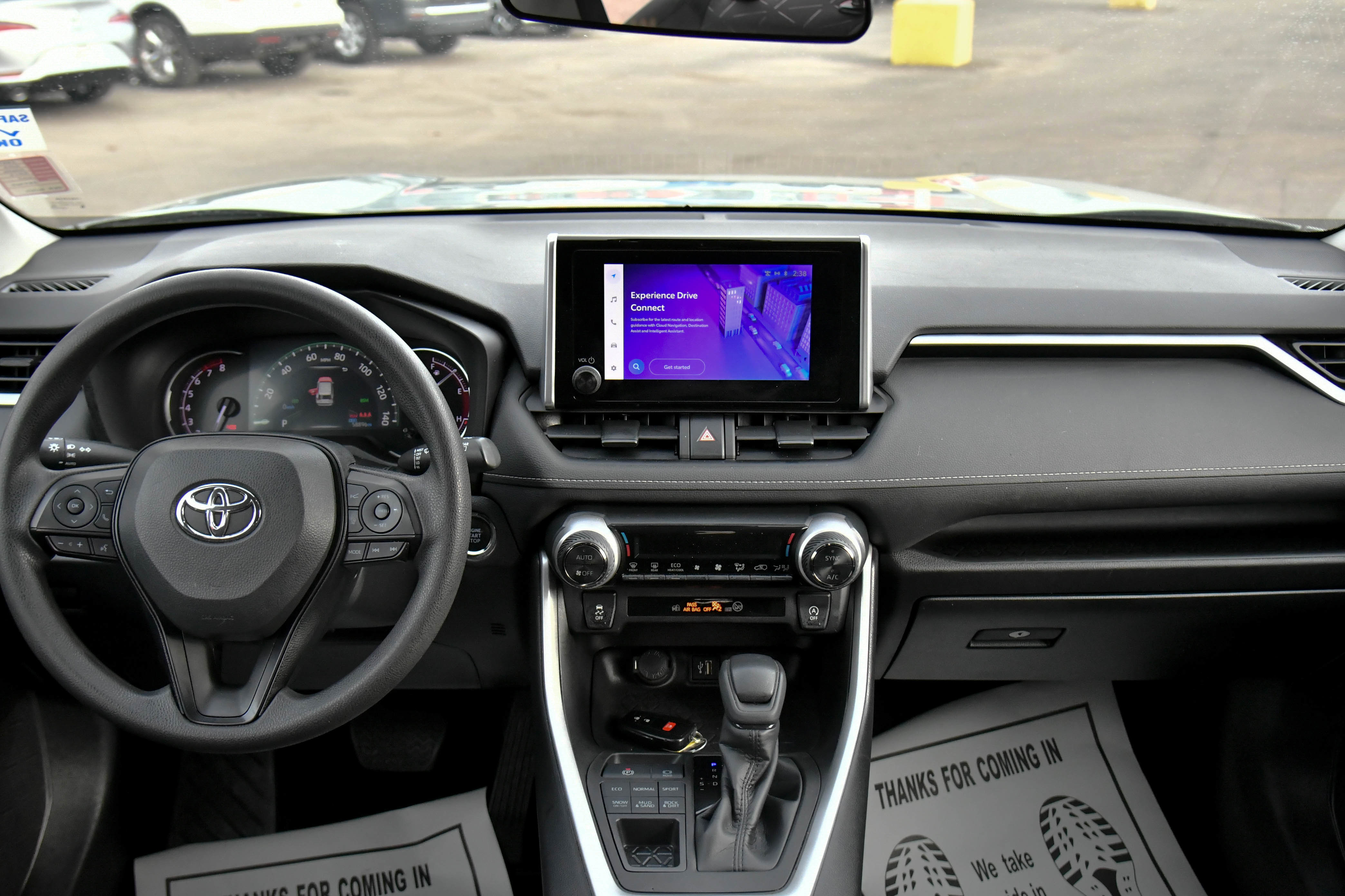 Used 2023 Toyota RAV4 XLE image 38