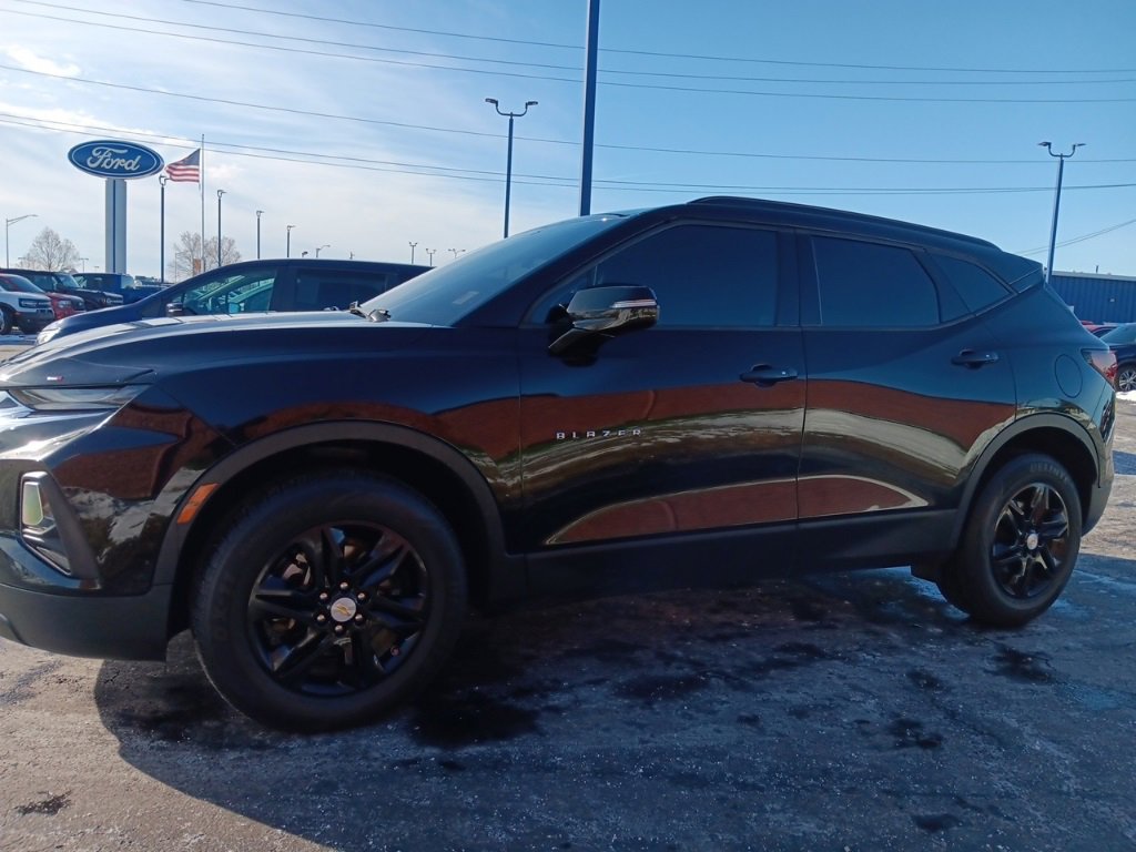 Used 2019 Chevrolet Blazer LT image 3