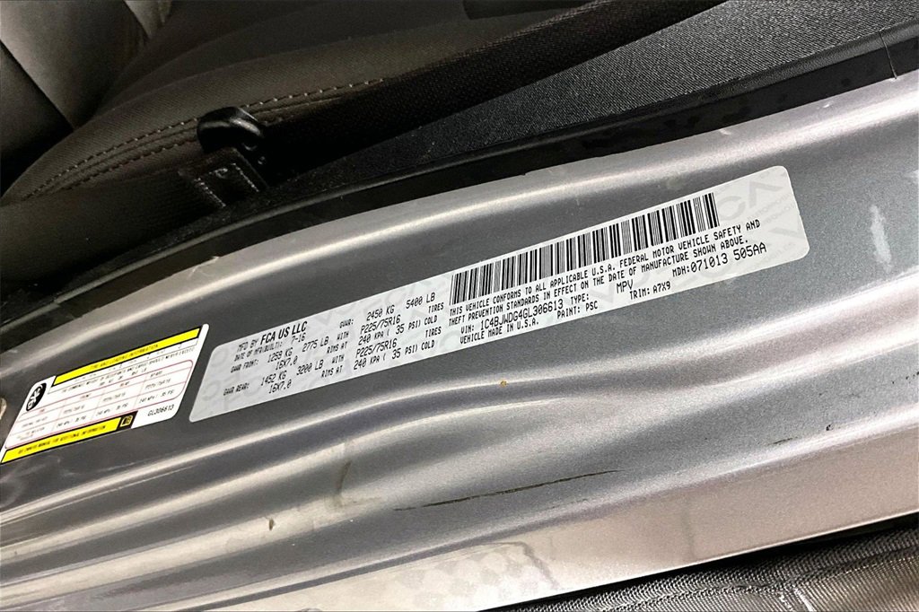 Used 2016 Jeep Wrangler Unlimited Sport image 22