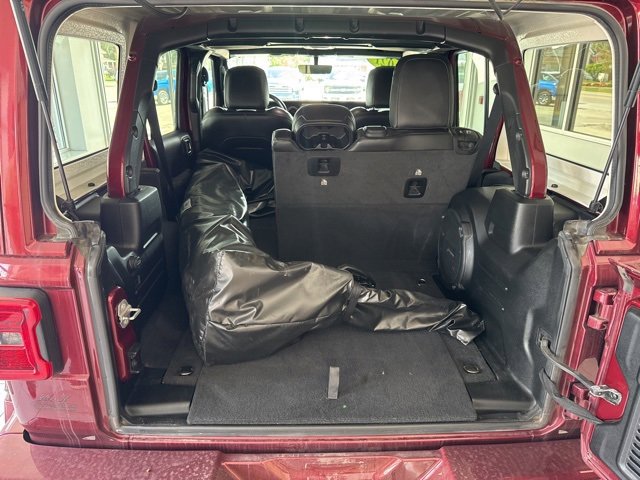 Used 2021 Jeep Wrangler Unlimited Sahara image 21