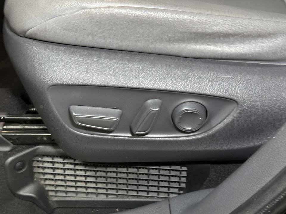 Certified 2021 Toyota Sienna XLE image 23