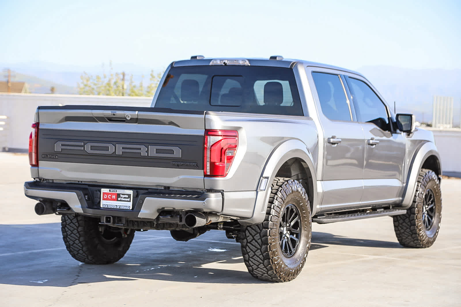 Used 2025 Ford F150 Raptor image 5