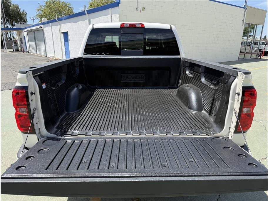 Used 2014 Chevrolet Silverado 1500 High Country w/ High Country Premium Package AWD/4WD image 19