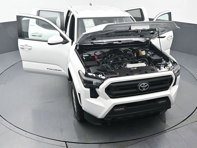 Certified 2025 Toyota Tacoma SR5 image 55