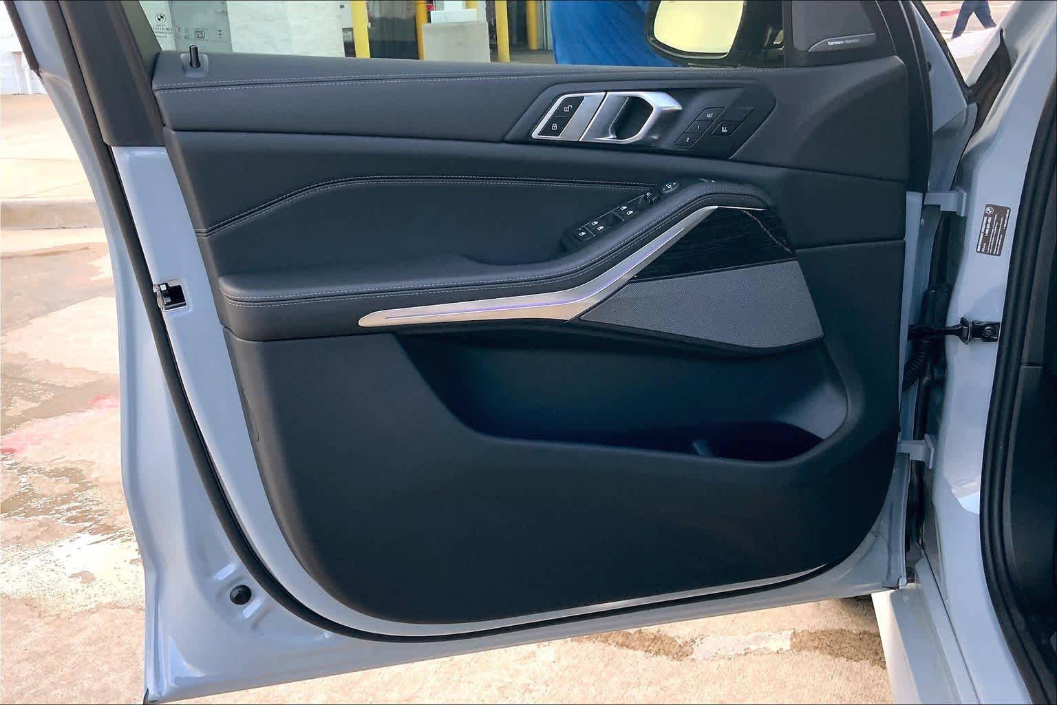 New 2026 BMW X5 M60i AWD/4WD image 10