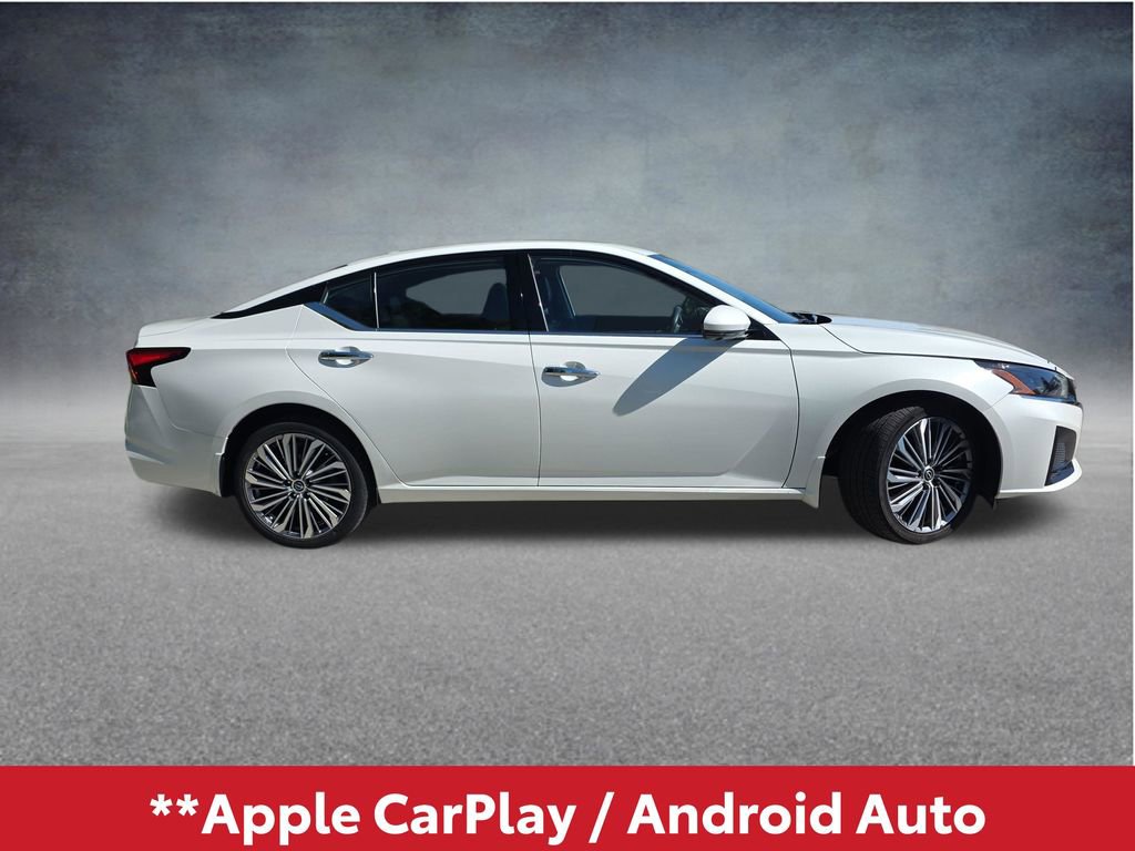 Used 2024 Nissan Altima 2.5 SL AWD/4WD image 3