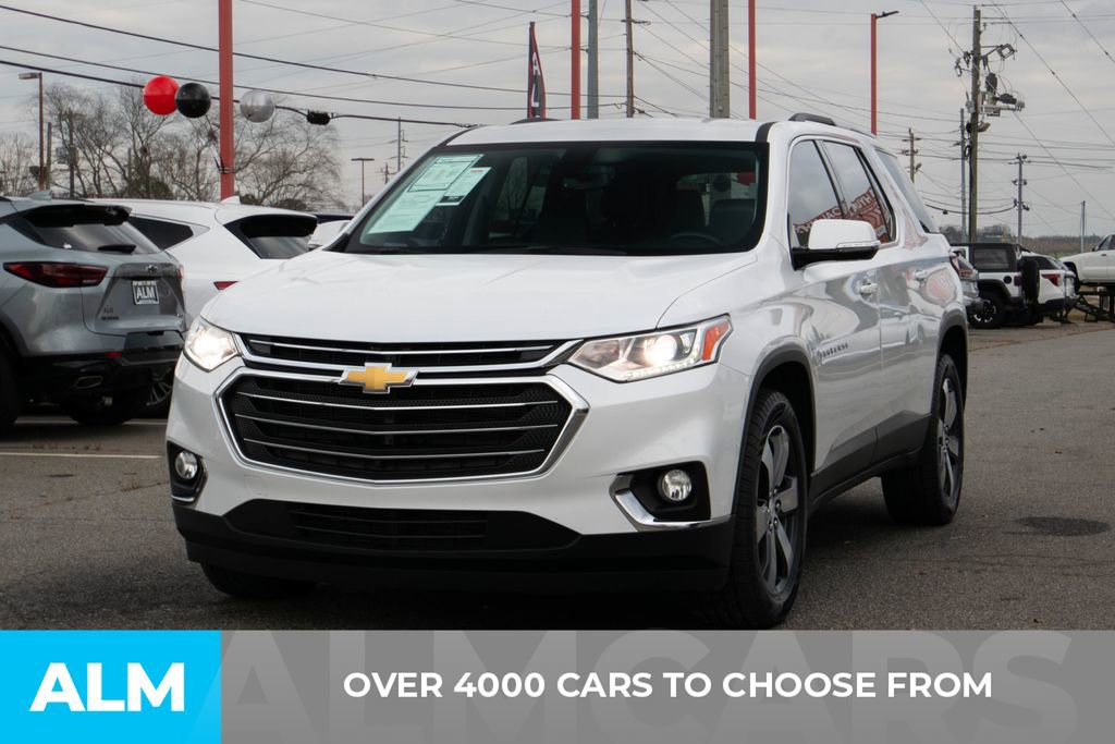 Used 2018 Chevrolet Traverse LT image 3