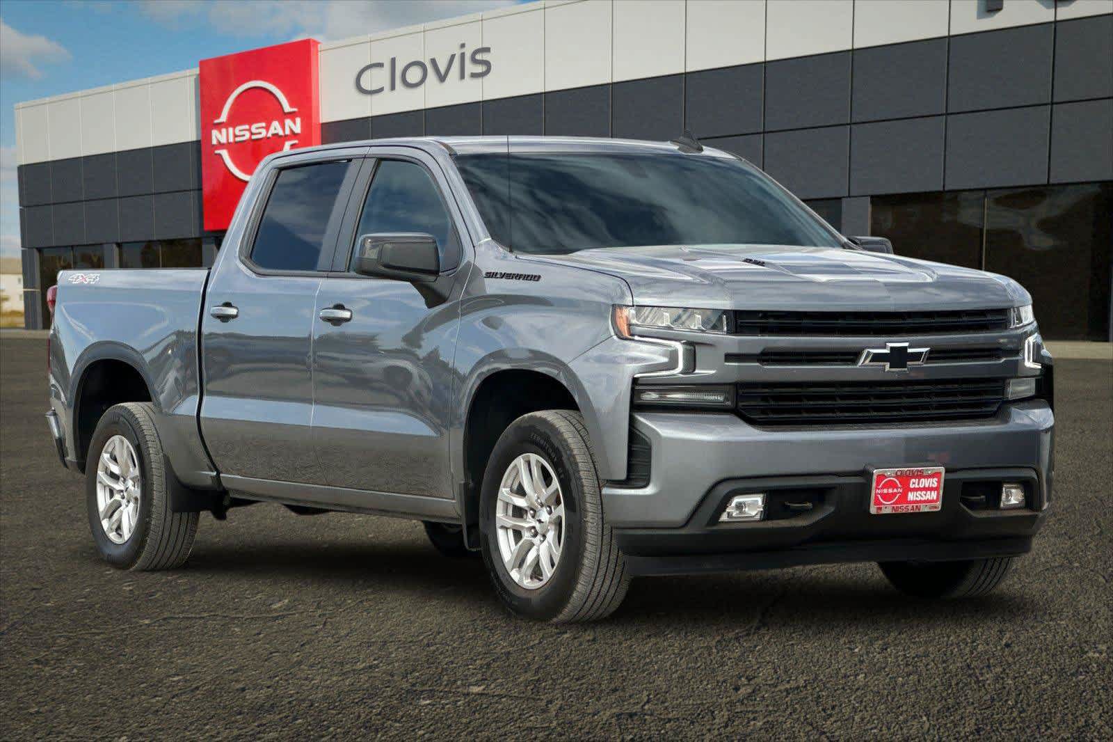 Used 2021 Chevrolet Silverado 1500 RST w/ Bed Protection Package AWD/4WD image 9