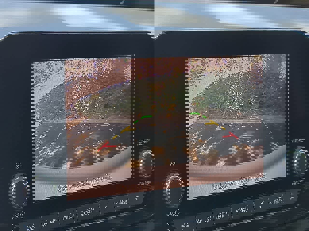 Used 2022 Nissan Pathfinder SV w/ SV Black Package image 28