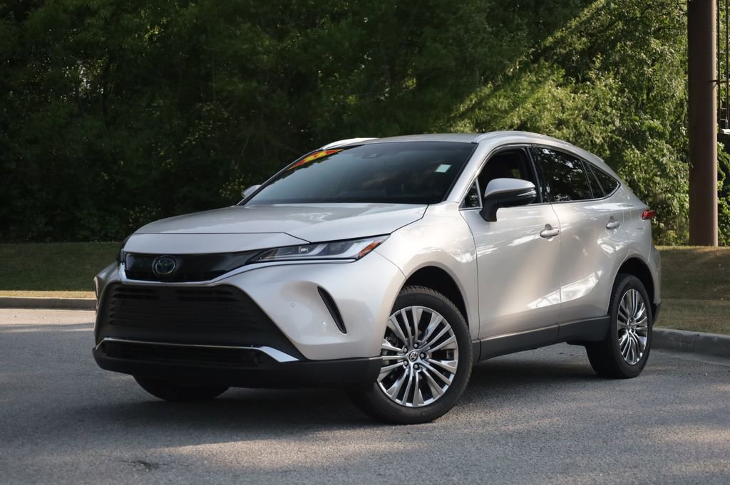 Used 2022 Toyota Venza XLE