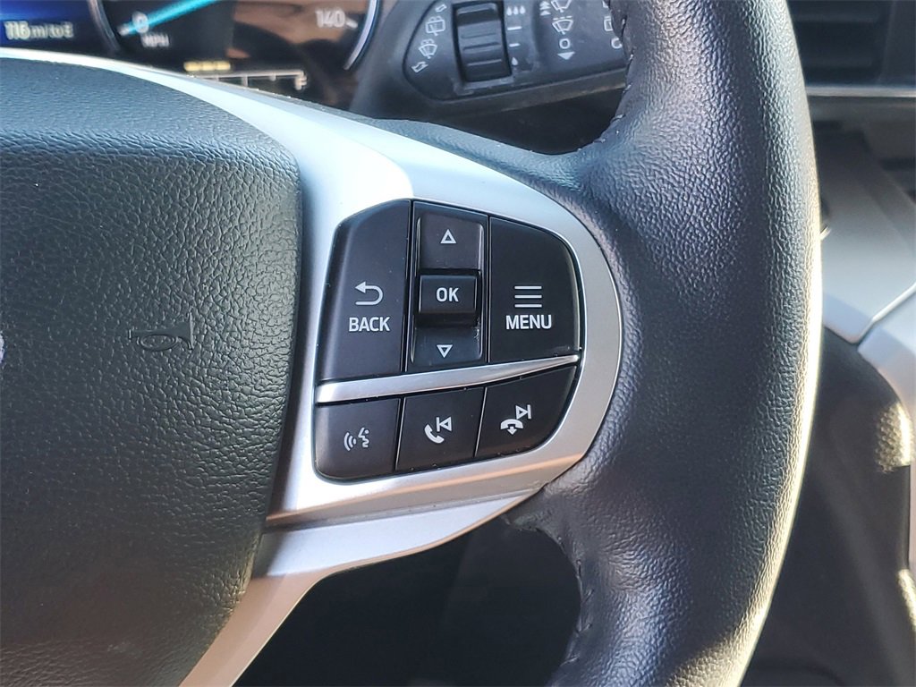 Used 2023 Ford Explorer XLT w/ Equipment Group 202A image 13
