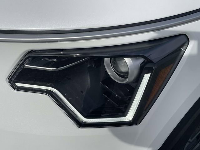 New 2026 Kia Niro EX image 8
