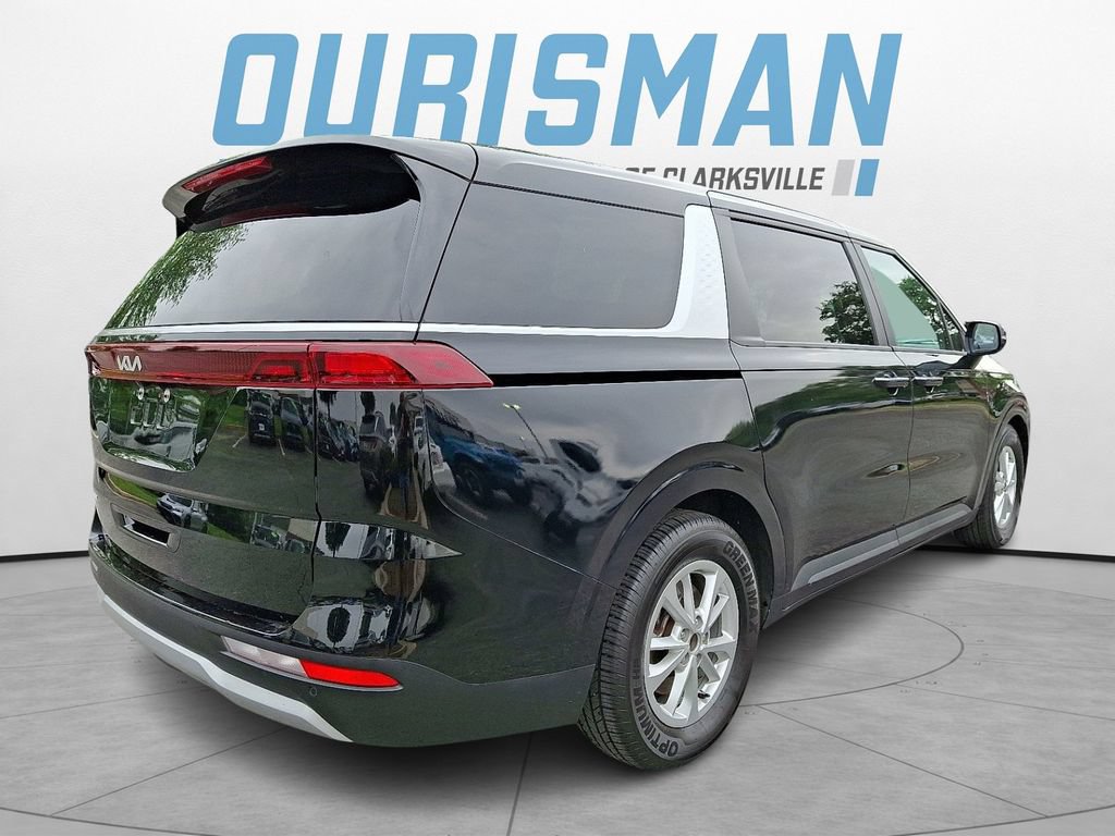 Used 2024 Kia Carnival LX FWD image 6