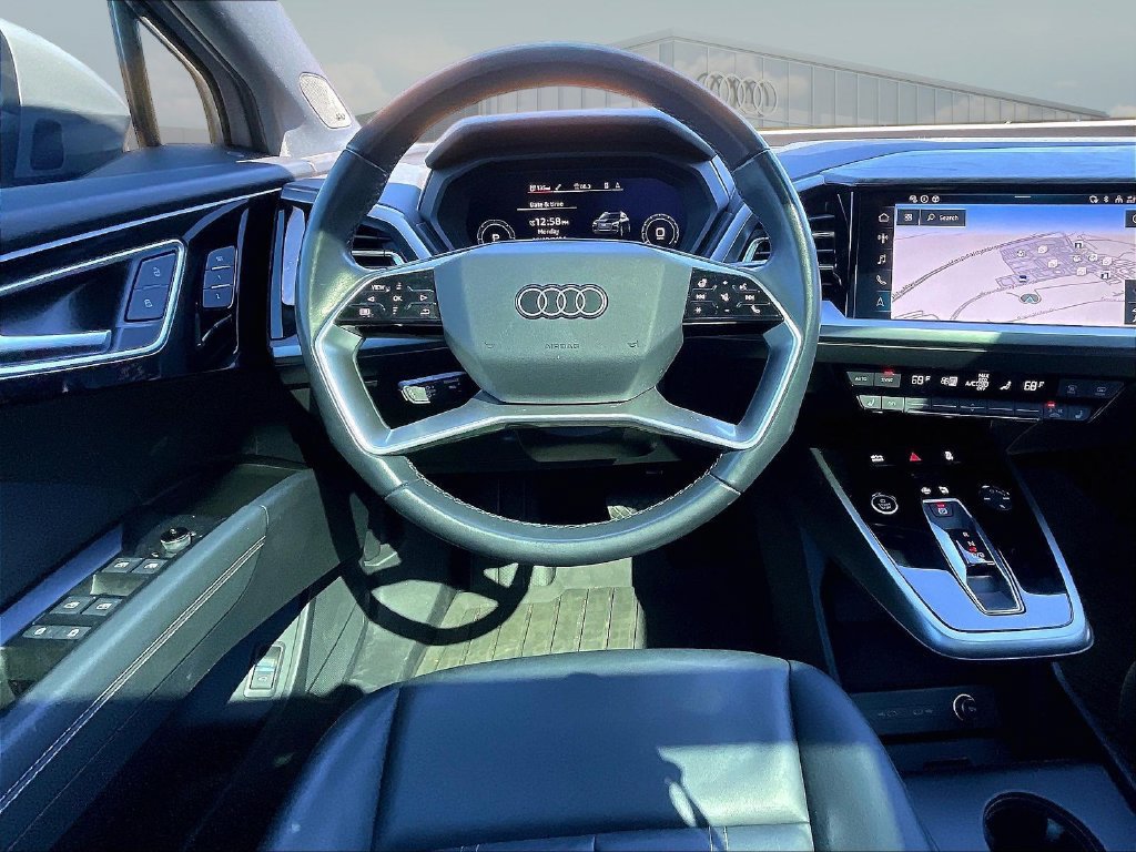 Used 2023 Audi Q4 e-tron Premium Plus RWD image 10