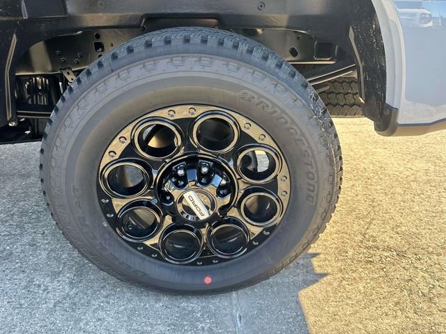 New 2026 Ford F250 Lariat w/ Black Appearance Package image 6