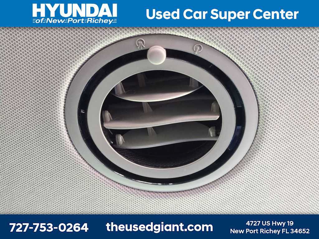 Used 2024 Hyundai Palisade SEL w/ Premium Package FWD image 37