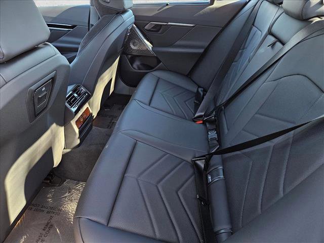 New 2026 BMW 530i image 18