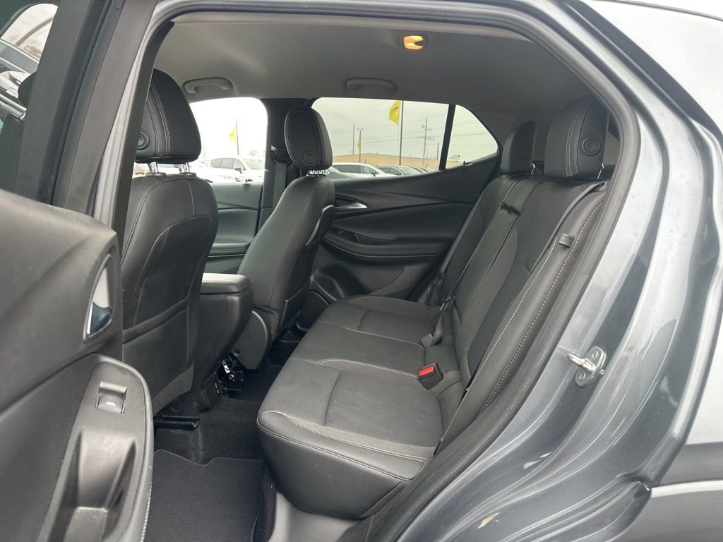 Used 2021 Buick Encore GX Select w/ Sport Touring Package image 23