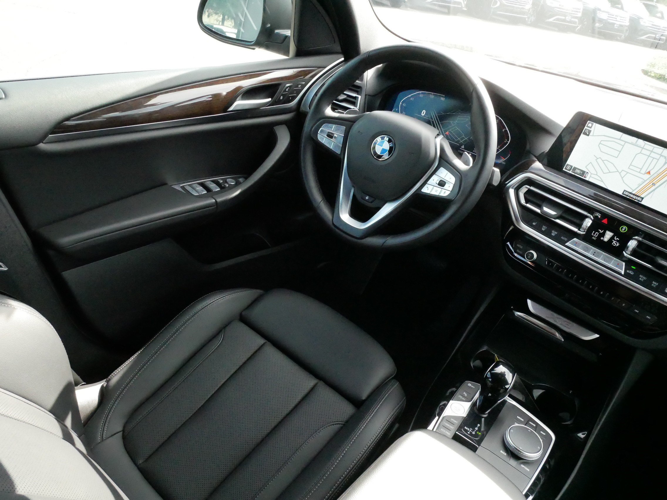 Used 2023 BMW X3 xDrive30i w/ Convenience Package AWD/4WD image 9