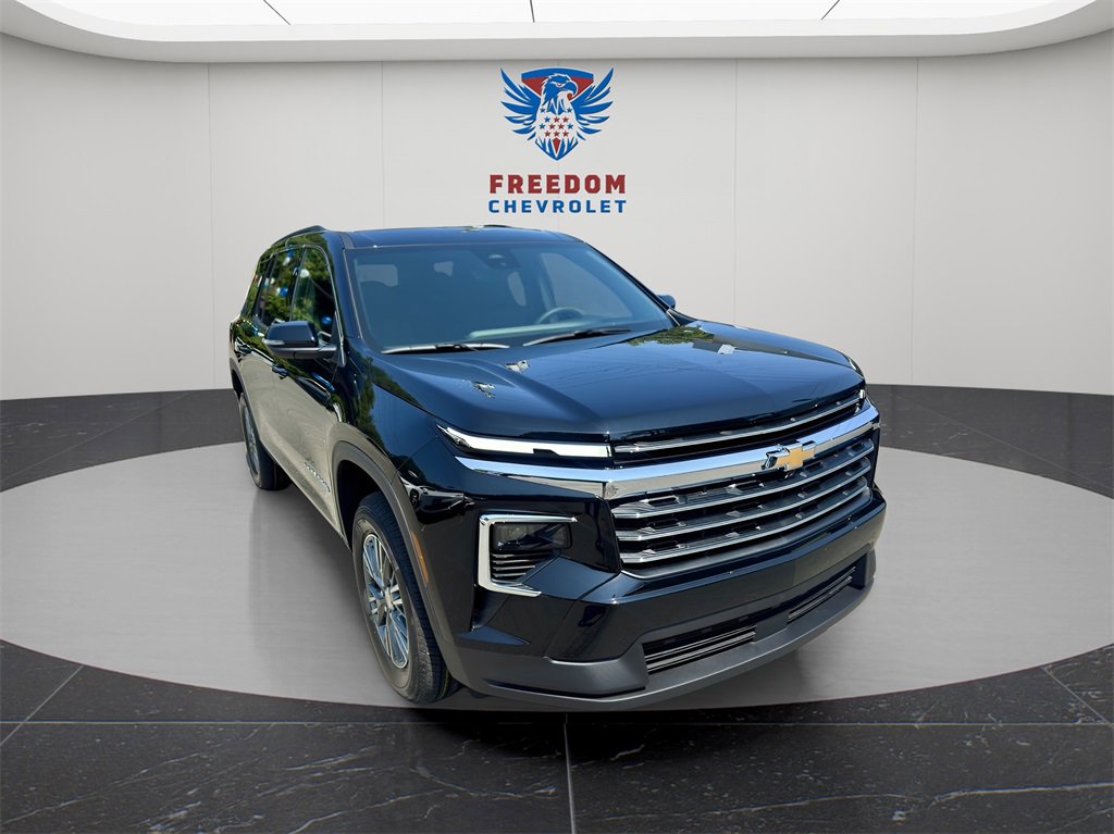 New 2026 Chevrolet Traverse LT w/ Driver Confidence Package image 3