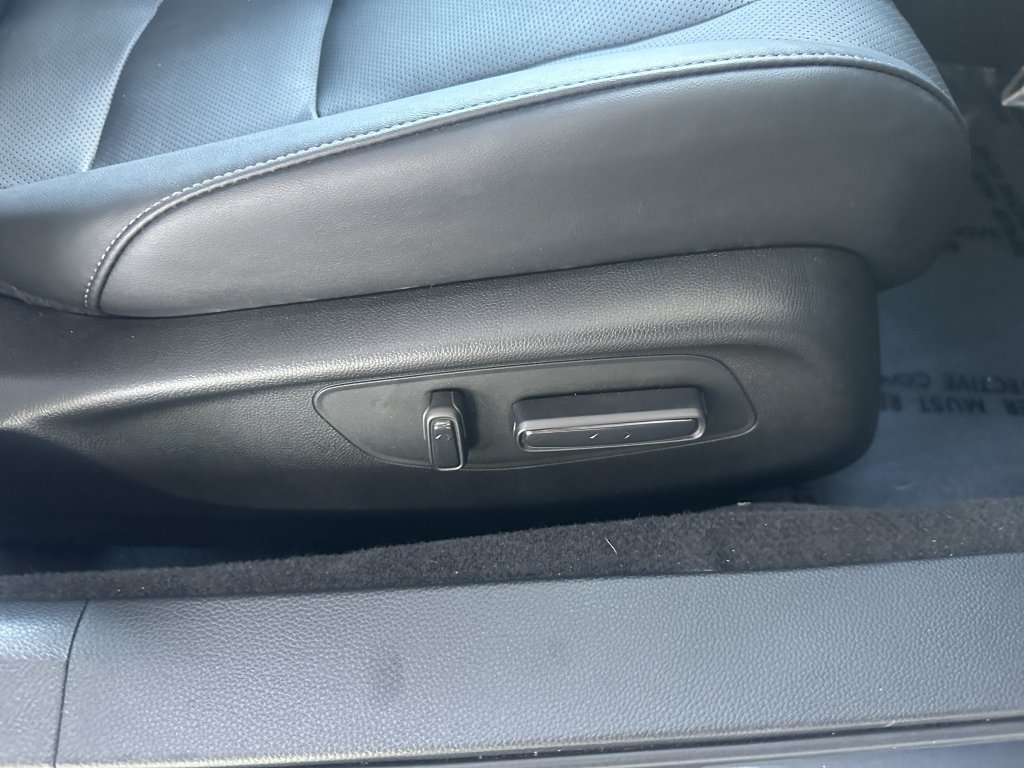 Used 2025 Honda Accord Touring image 38