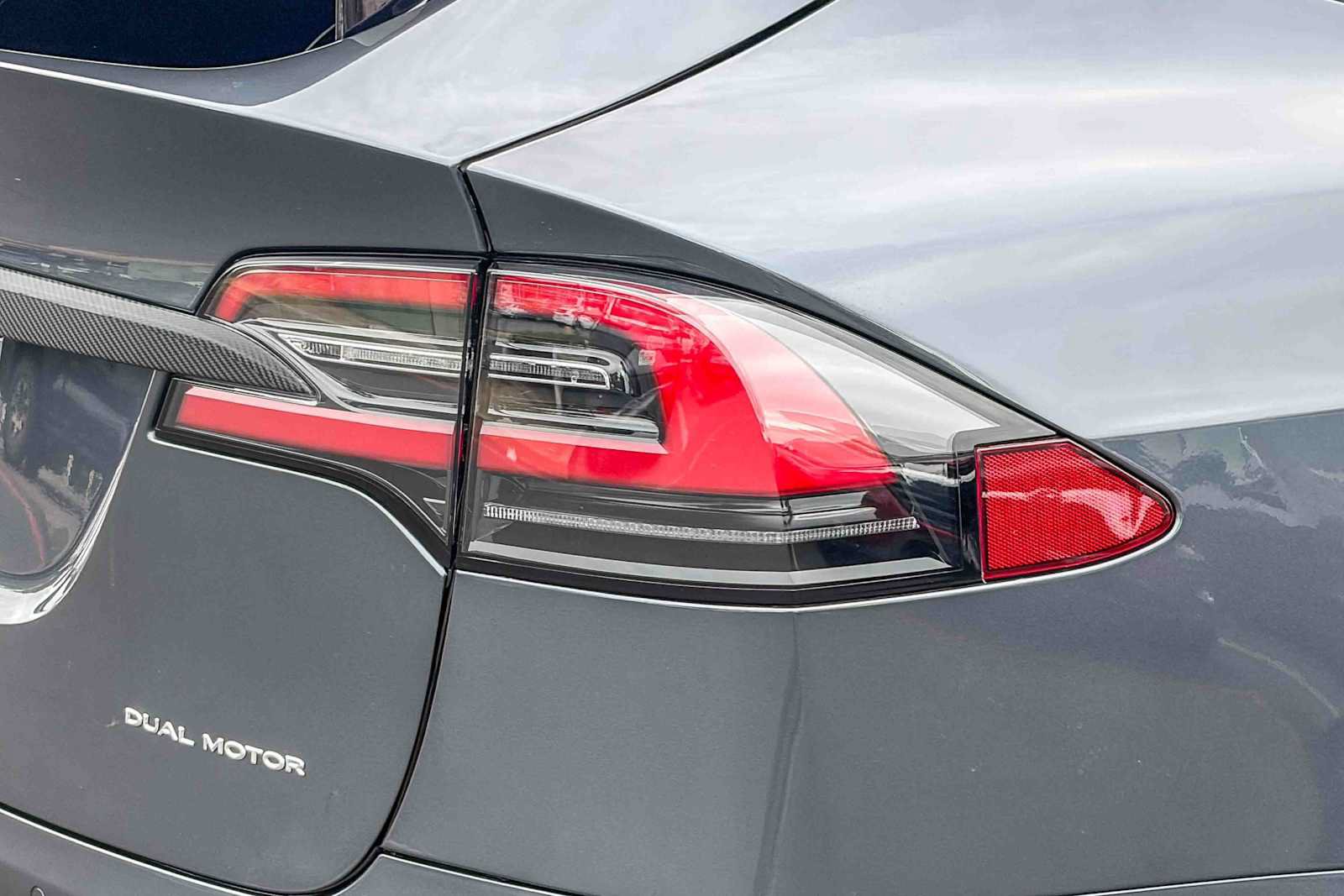 Used 2020 Tesla Model X Long Range AWD/4WD image 8
