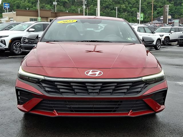 Certified 2025 Hyundai Elantra Sport FWD image 2
